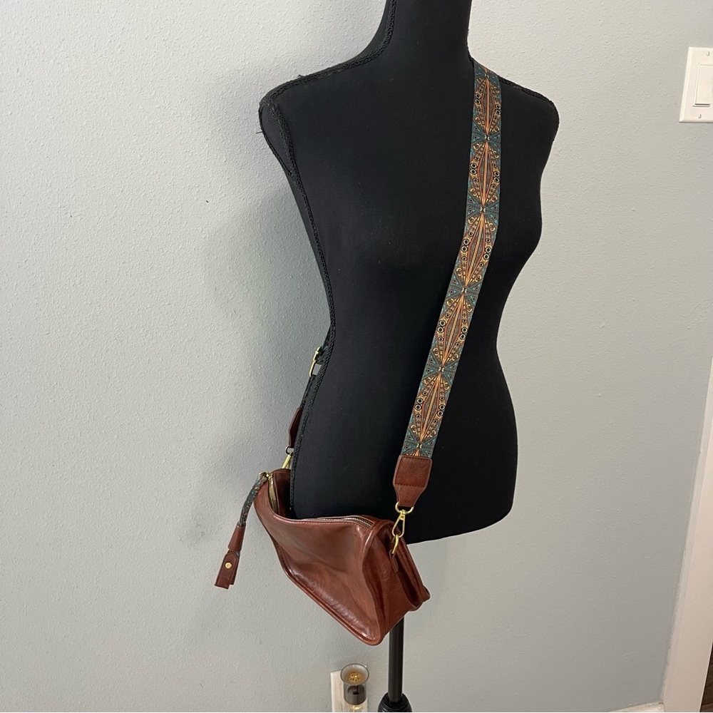 Final Price - NWOT faux leather crossbody purse
